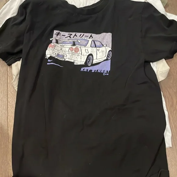 8 shirts from a variety of brands, sizes rang from small to medium, - Picture 8 of 13